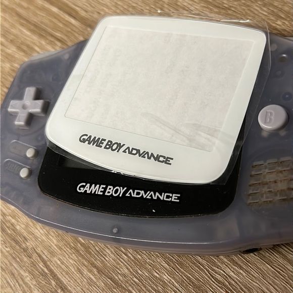 Gameboy Advance - Screen Glass Replacement (White/Silver Letters) - Picture 4 of 6